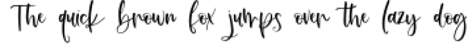 Septiembre Calligraphy Script Font Preview