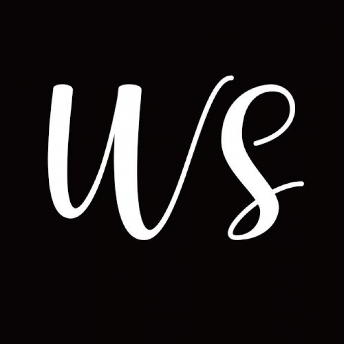 Wallflowers Font Preview
