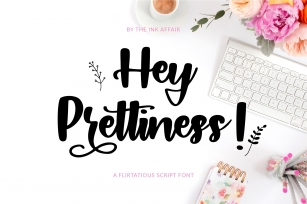 Hey Prettiness! Font & Bonus Vectors Font Download