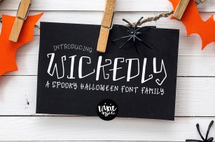 Wickedly a Decorative Halloween OTF Font Family Font Download