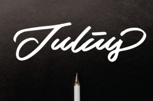 Julius Font Download