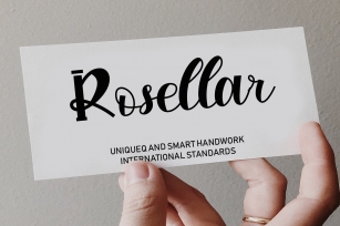 Rosellar Font Download
