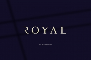 Royal - An elegant luxurious font Font Download