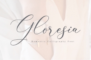 Gloresia -  Luxury Font Font Download