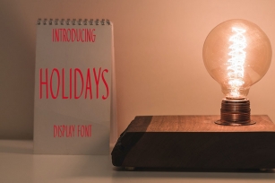 Holidays Font Download