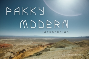 Pakky Modern Font Download