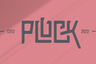 Pluck Font Download