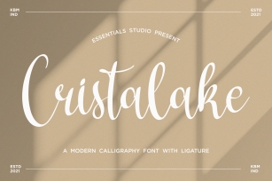Cristalake Font Download