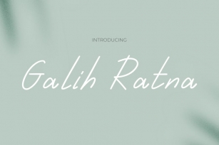 Galih Ratna - Girly Modern Elegant Font Font Download