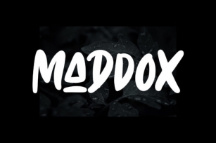 Maddox Font Download