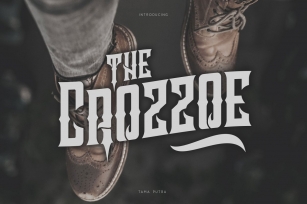 Crozzoe Decorative Typeface 30% Off Font Download