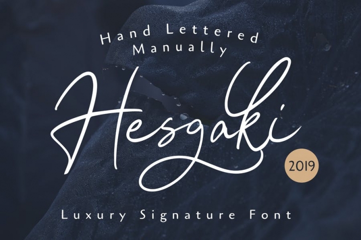 Hesgaki - Luxury Signature Font Font Download