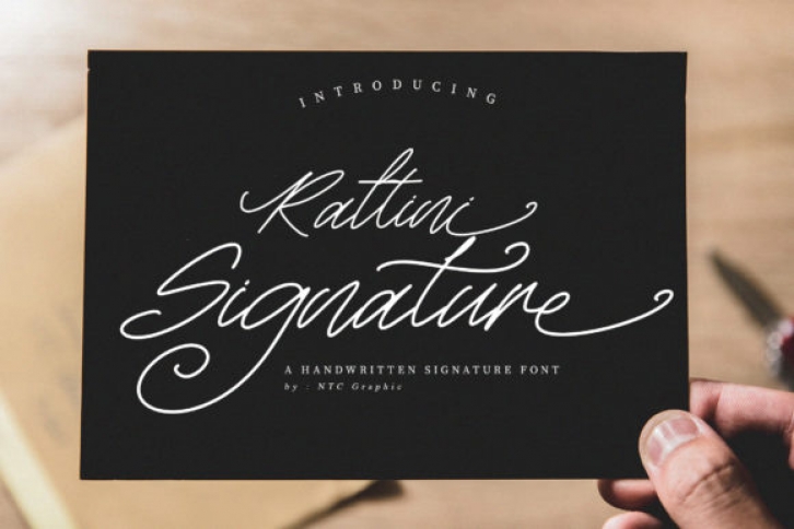 Rattini Signature Font Download