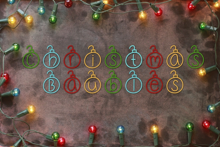 Christmas Baubles - A Christmas Decor Font Font Download