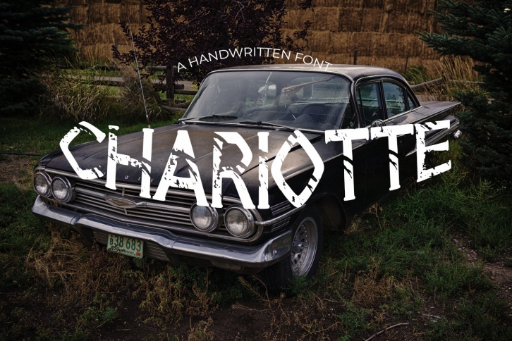 Chariotte Vintage Font Font Download