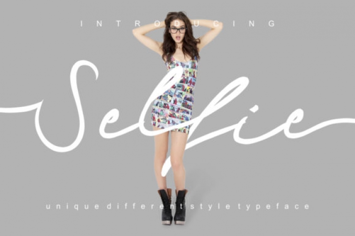 Selfie Font Download