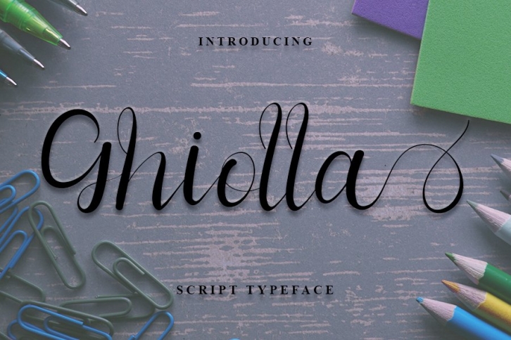 Ghiolla | Modern Script Font Font Download