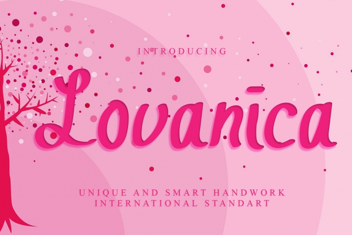 Lovanica Font Download