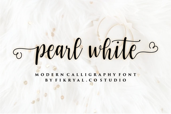 Pearl white Font Download