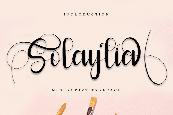 Solaytia Font Download