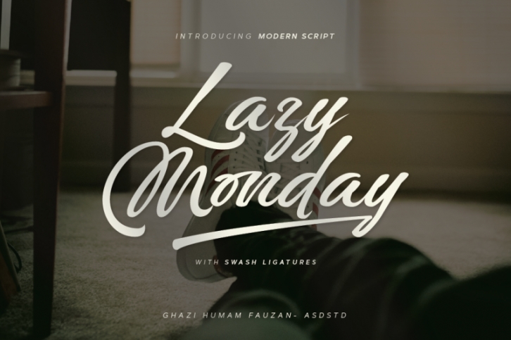 Lazy Monday - Modern Script Font Download