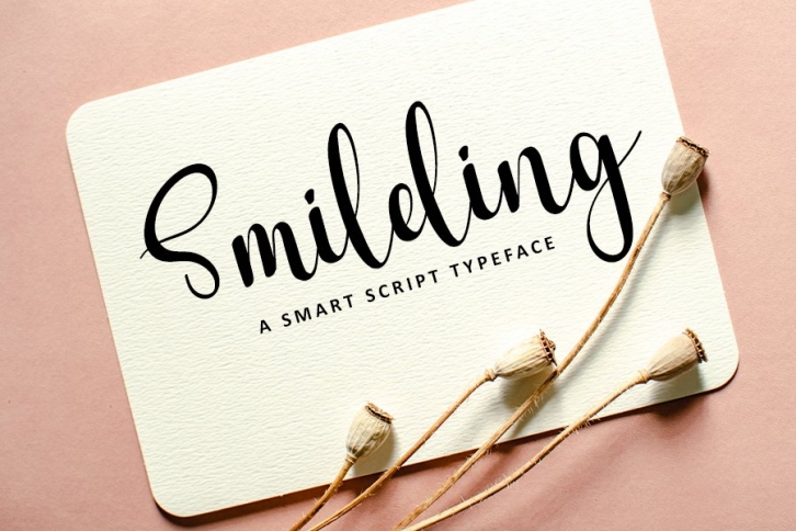 Smileling Font Download