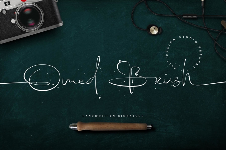 Omed Brush Font Download