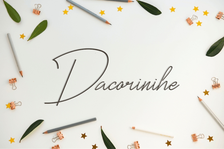 Dacorinihe Font Download