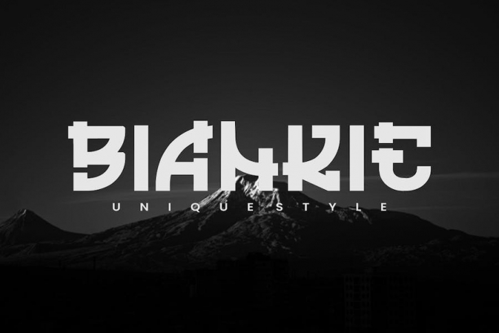 Biankie - Decorative Font Font Download