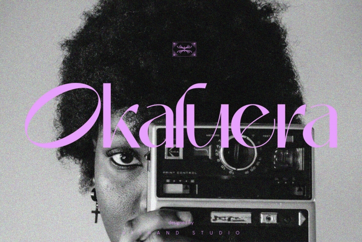 Okaluera Font Download