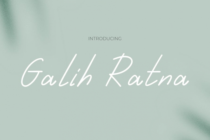 Galih Ratna - Girly Modern Elegant Font Font Download