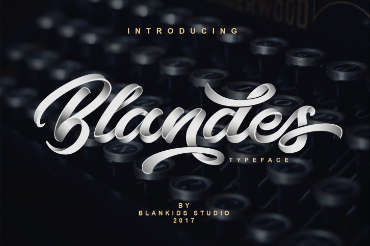 Blandes Font Download