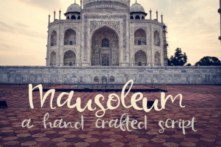 Mausoleum Font Download