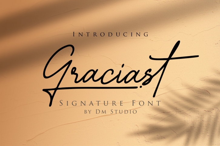 Graciast Font Download