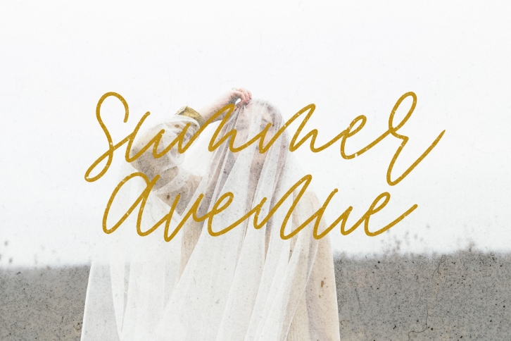 Summer Avenue Set Font Download
